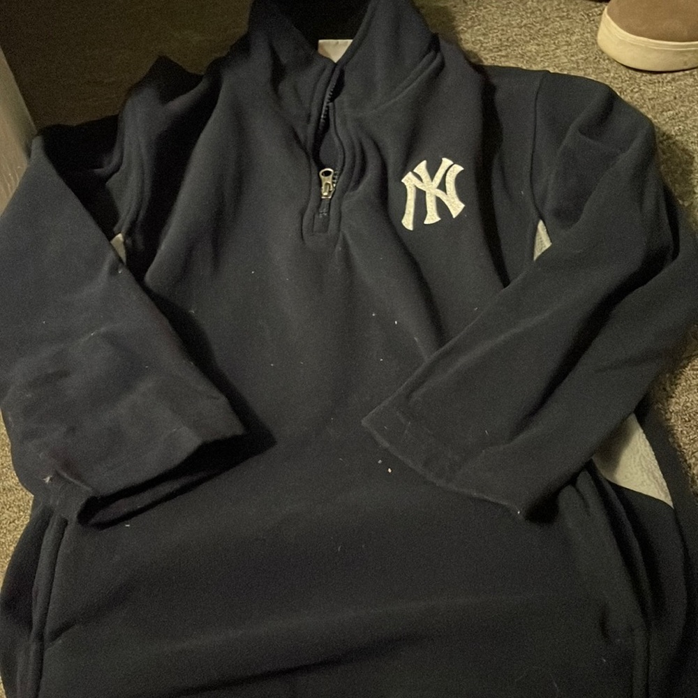 Youth large fleece 3/4 zip with pockets NY Yankees